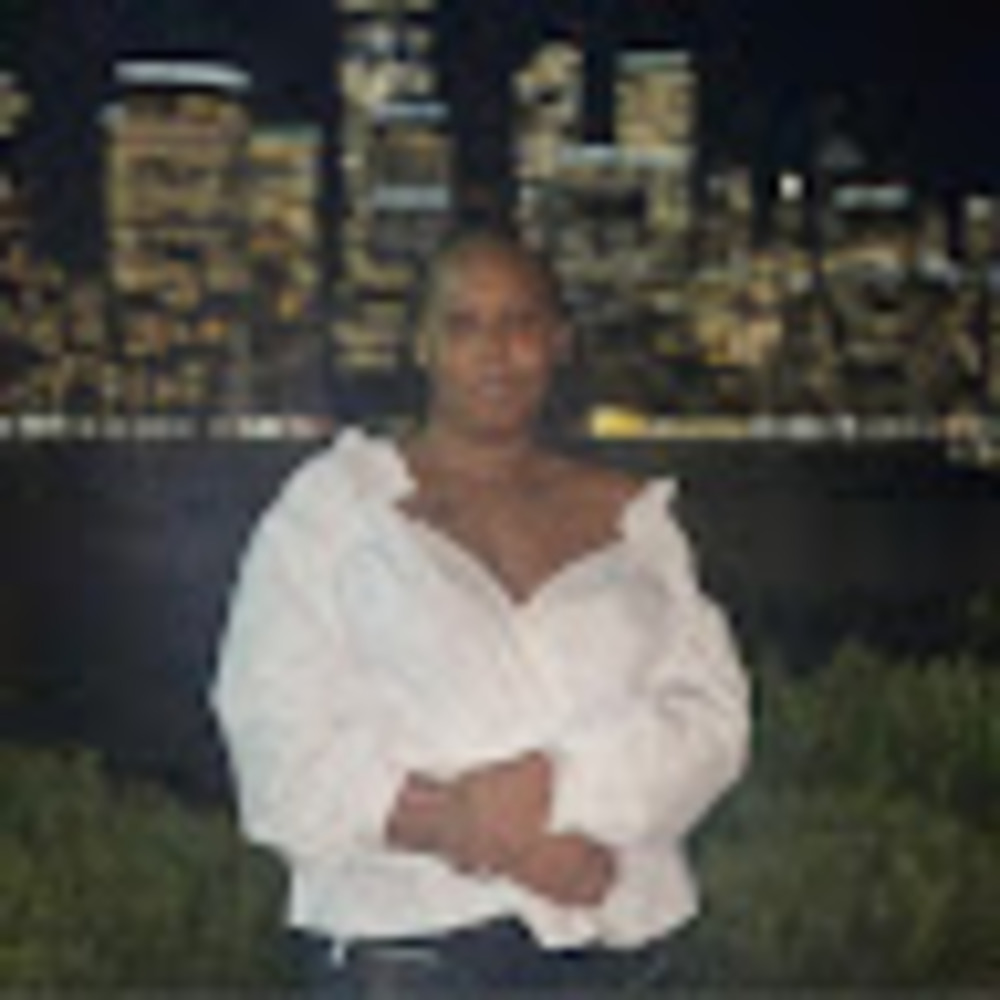 Meet your Posher, Latoya